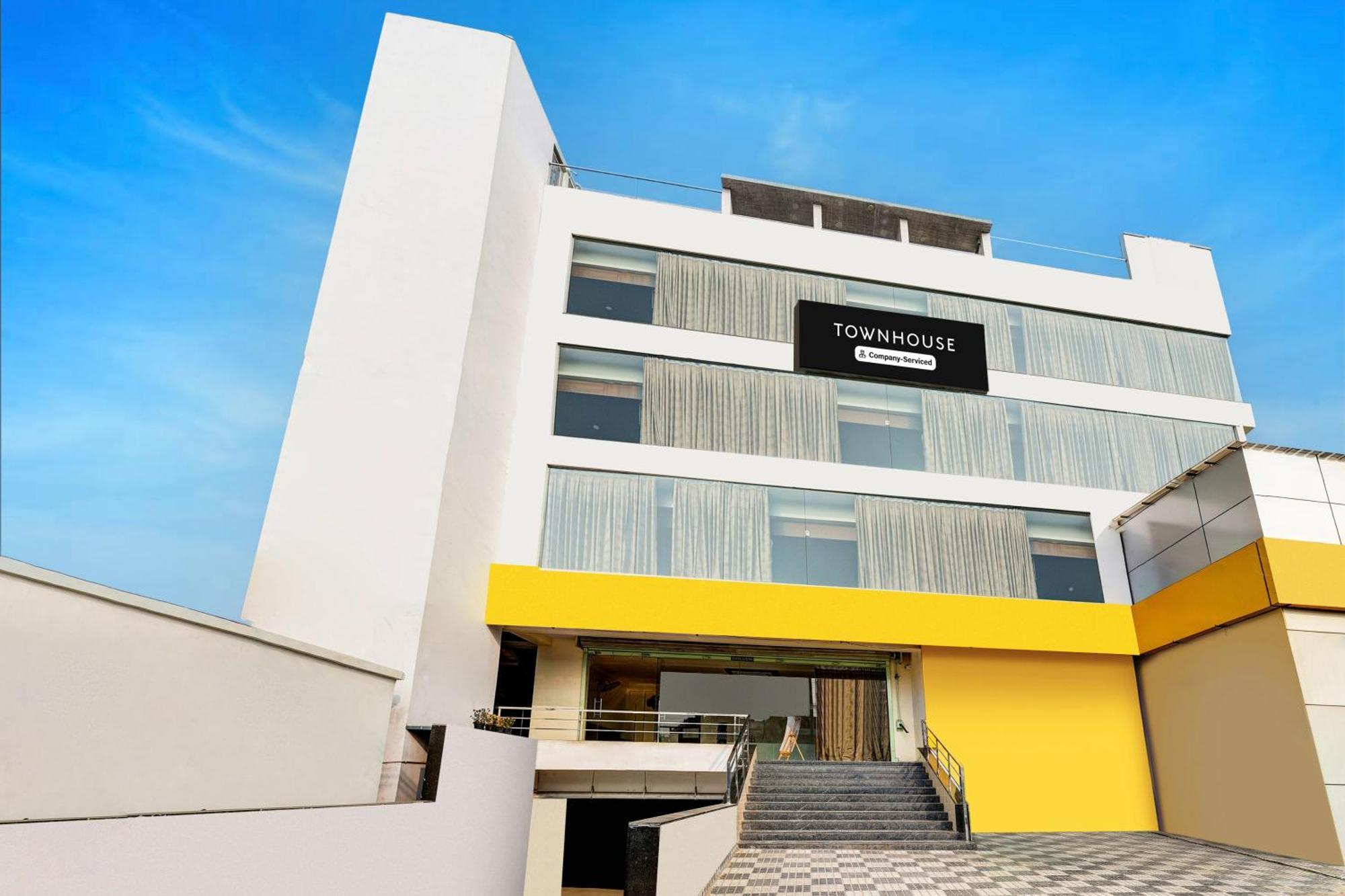 Townhouse Pendurthi Visakhapatnam Hotel Sabbavaram Exterior photo